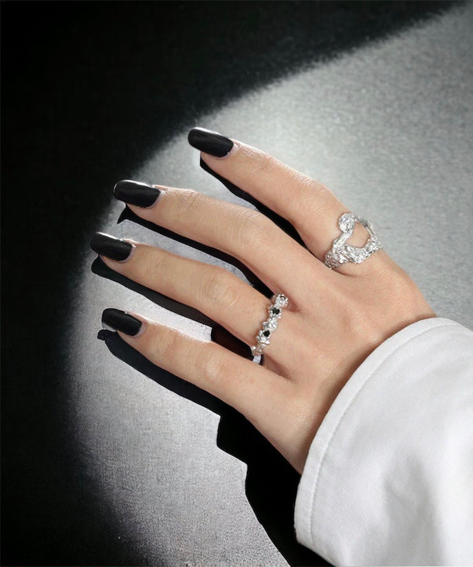 BEVELED CIRCLE RING