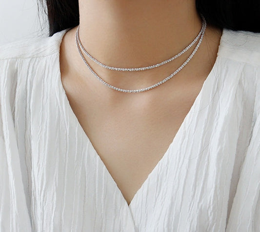 CRISS CROSS GLITTER CHAIN